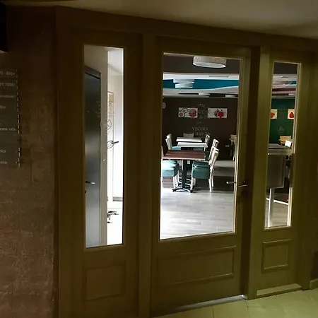 33 Kraljevi Cardaci アパート