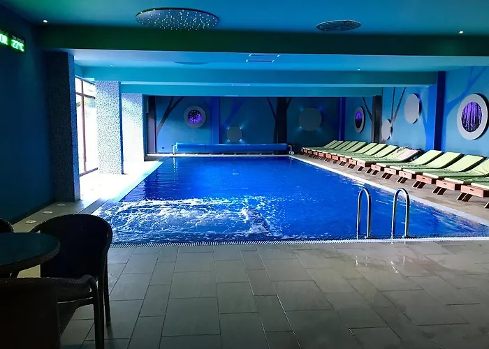 33 Kraljevi Cardaci * 科帕奥尼克