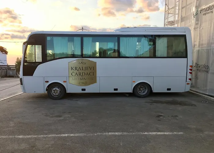 公寓 33 Kraljevi Cardaci *