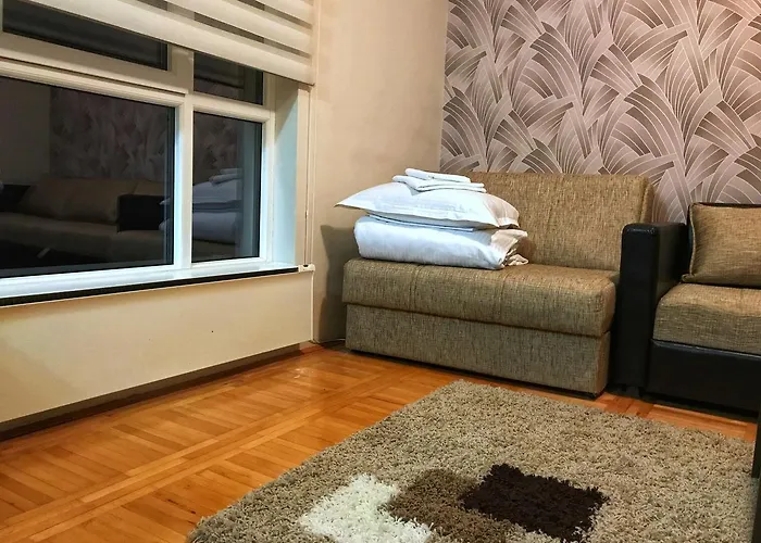 33 Kraljevi Cardaci 公寓 *