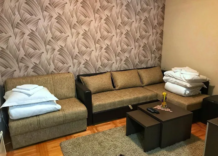 33 Kraljevi Cardaci * 科帕奥尼克